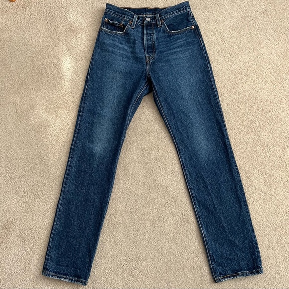 Levi’s Modern 501 Big E Red Tab Re-Issue January 2021 Cambodia Size 26 X 32 - Picture 2 of 10